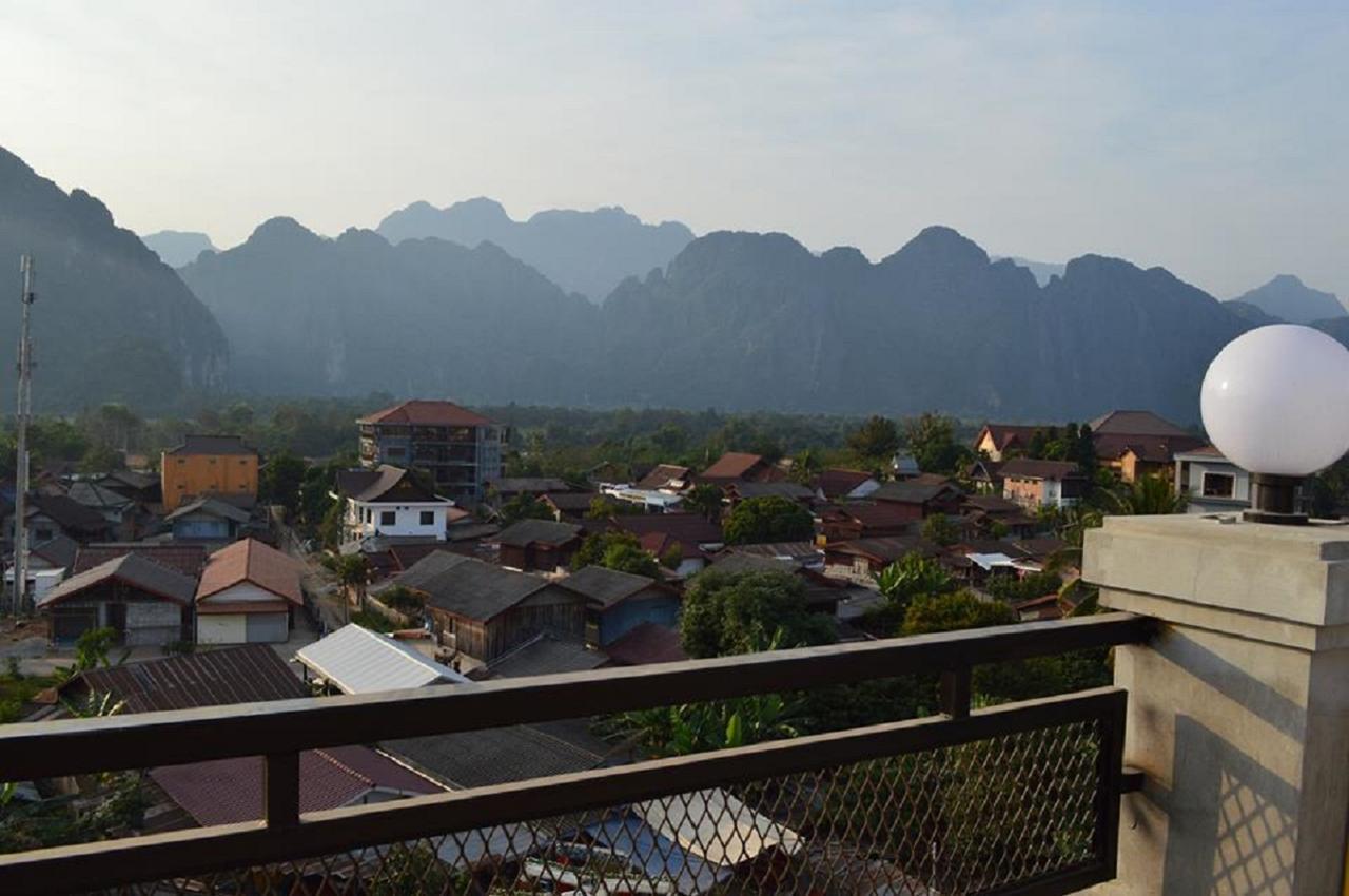 Tna Hotel Vang Vieng Extérieur photo